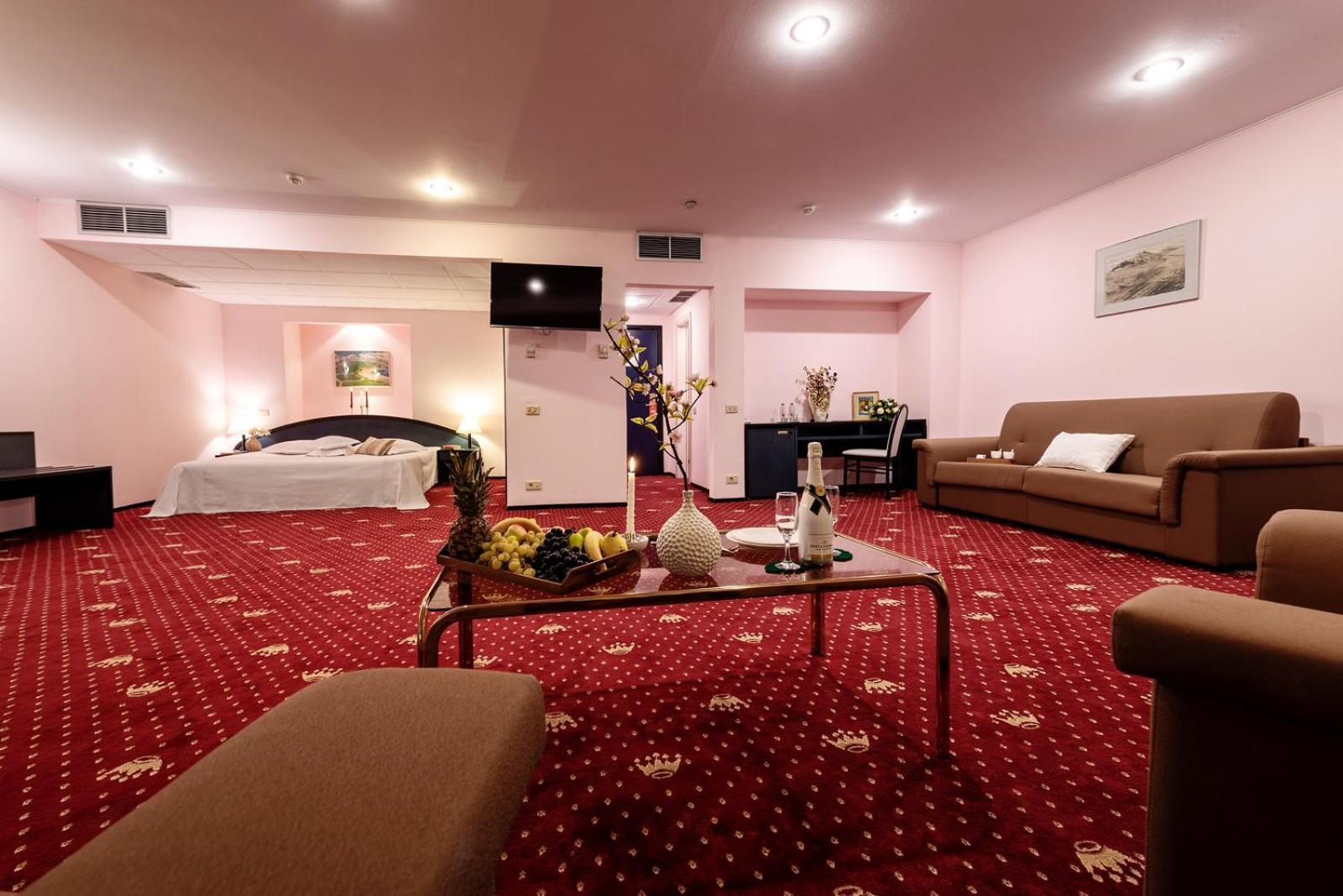 Hotel Mara Sinaia Zewnętrze zdjęcie